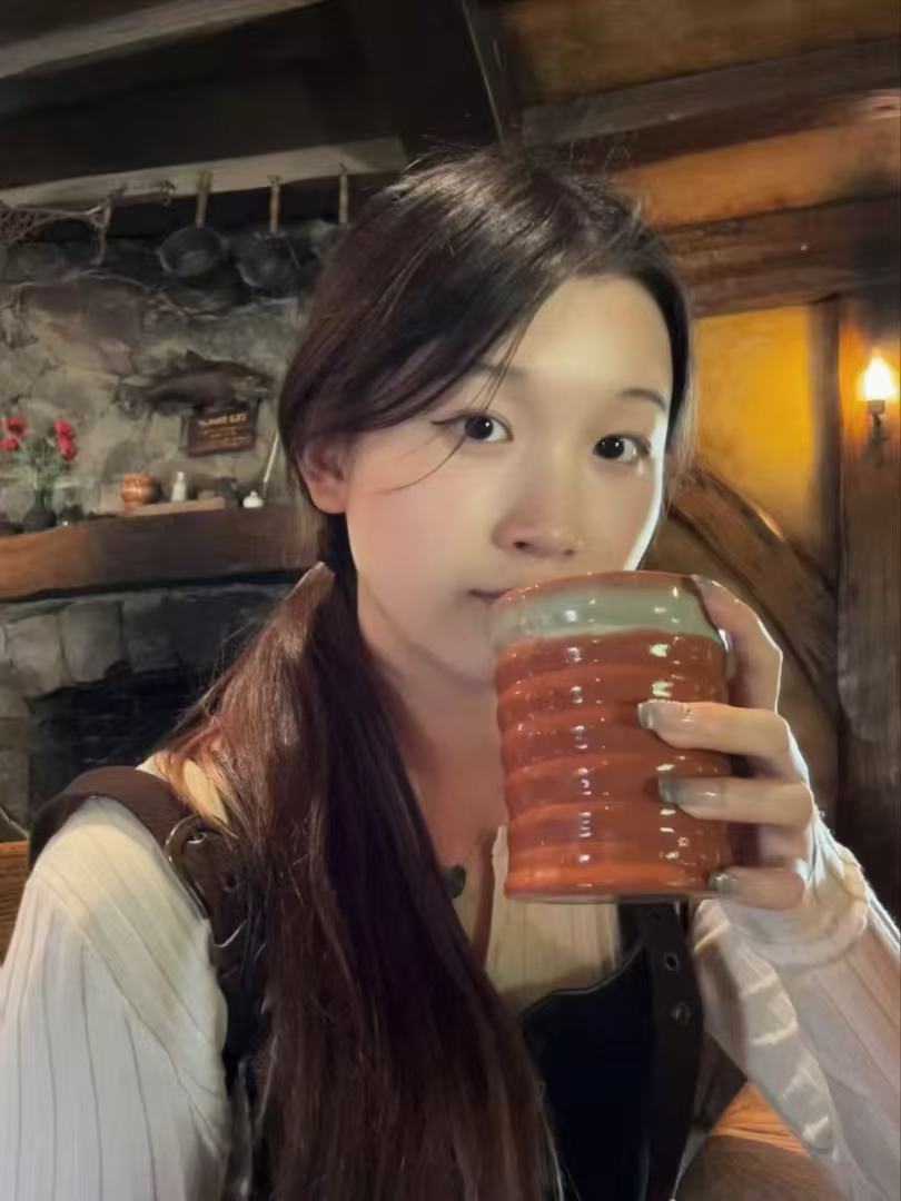 Photo of Xuewen Luo